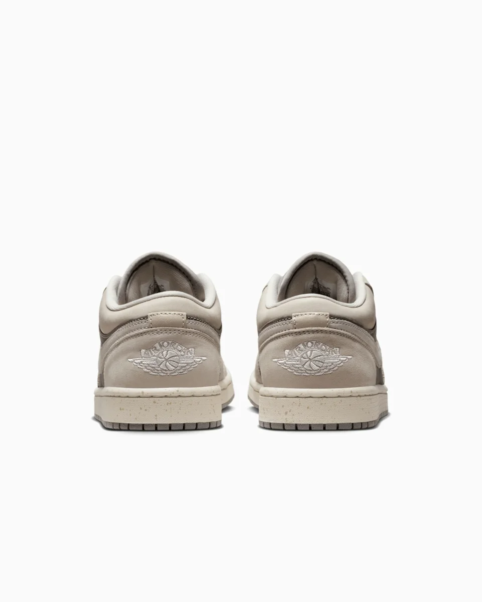 Air Jordan 1 Women's Low SE - Image 6