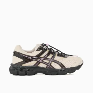 ASICS x Finesse Gel-Cumulus™ 16