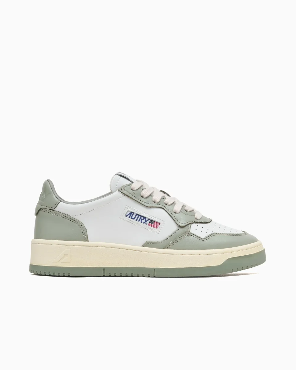 Autry Women's Medalist Low Leather - Image 2