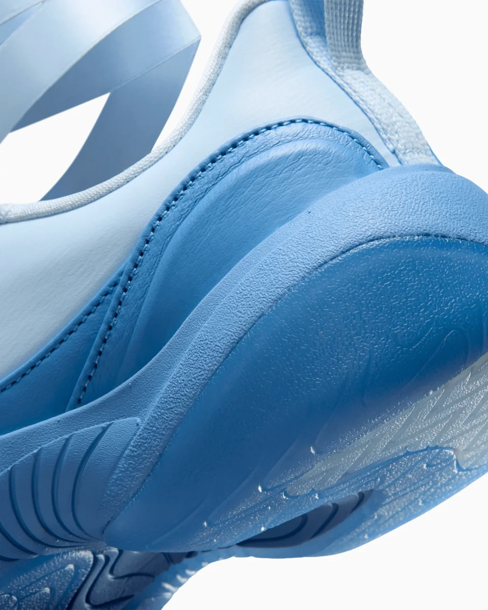 Jordan Women's Pointe - Image 9