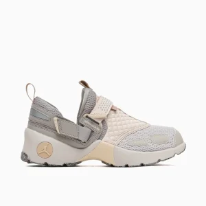 Jordan Women's Trunner LX