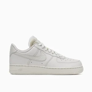 Nike Women's Air Force 1 Low Premium