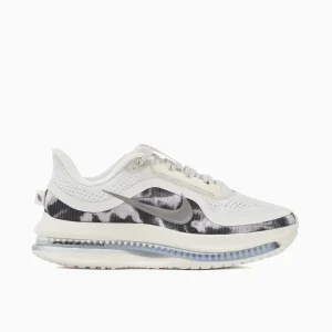 Nike Women's Pegasus Premium SE
