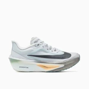 Nike Zoom Fly 6
